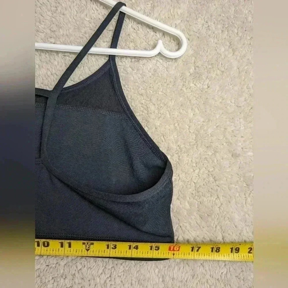 FABLETICS Sport bra no size (would guess a XL- large) look at measures! - Picture 4 of 5